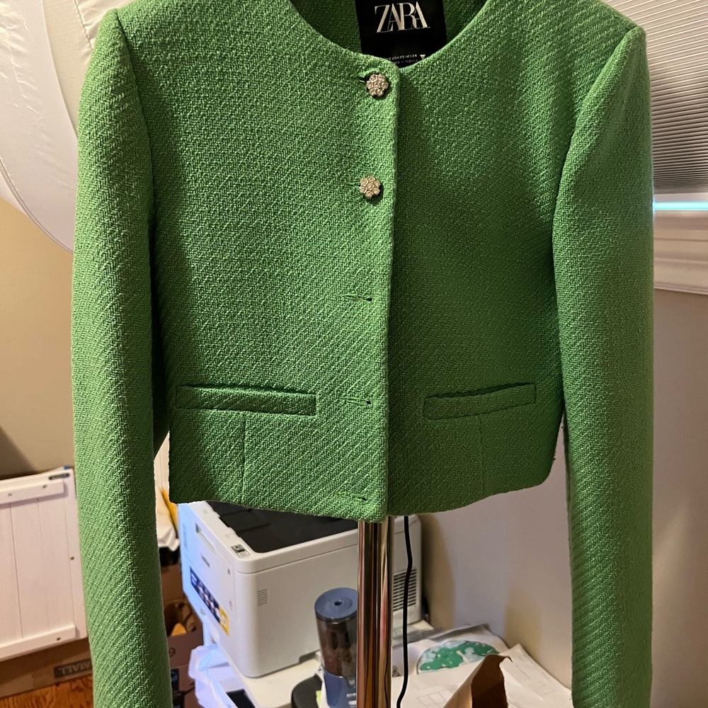 Zara Green Tailored Blazer with Textured Fabric